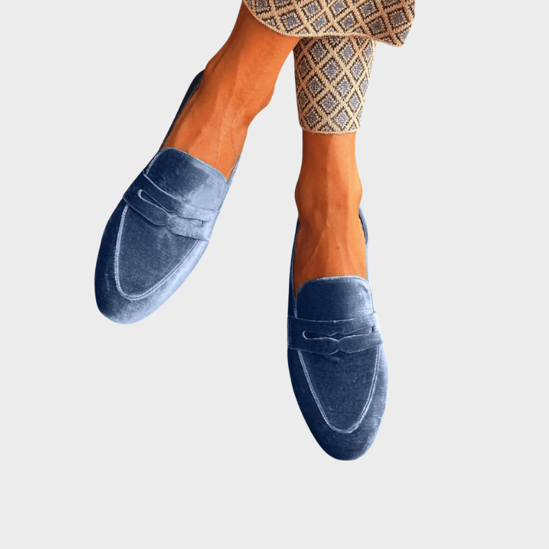 Olivia | Velvet blue loafers